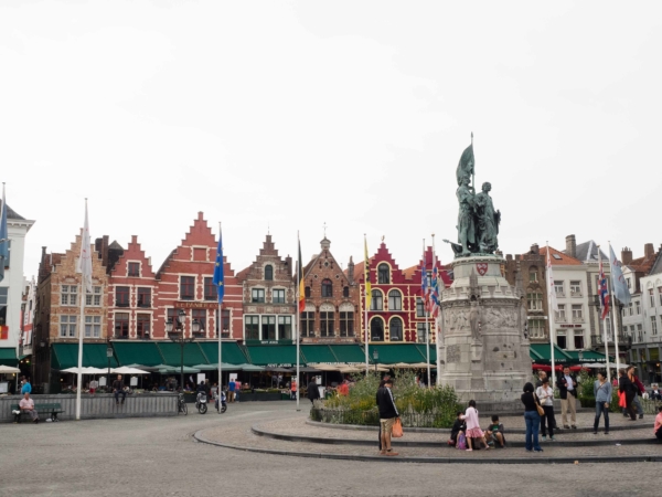 Bruggy - a hlavní náměstí v historickém centru - Grote markt.